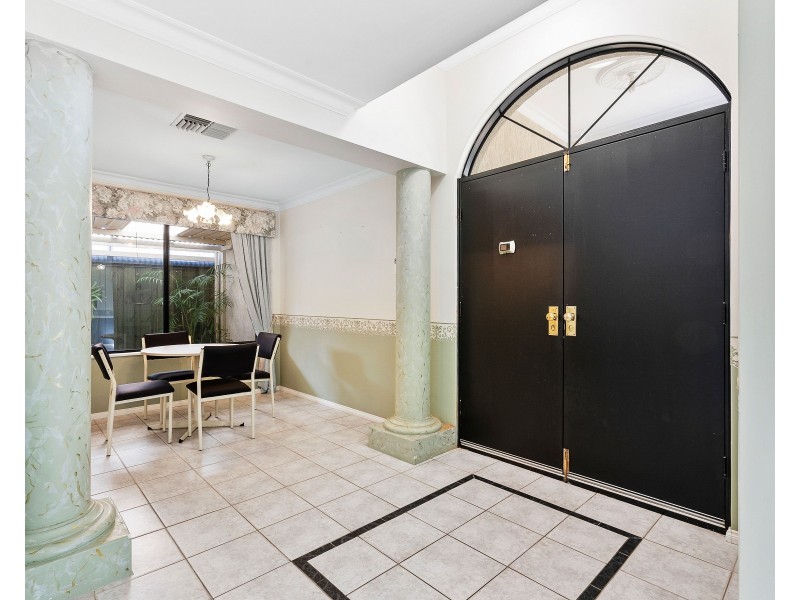9 Angophora Avenue, Ellenbrook WA 6069