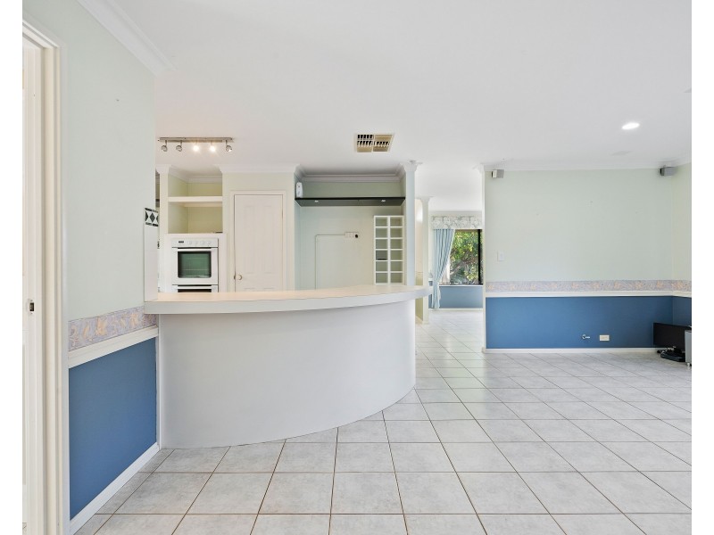 9 Angophora Avenue, Ellenbrook WA 6069
