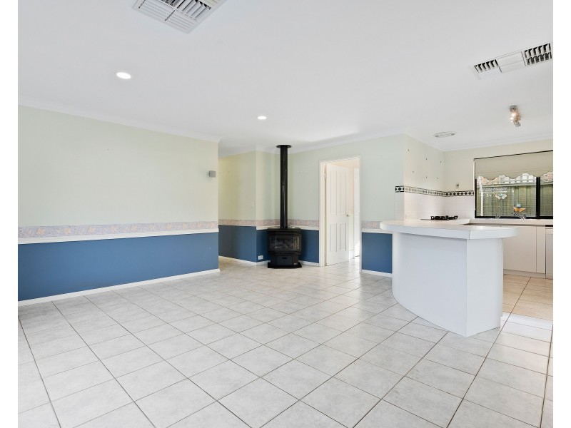 9 Angophora Avenue, Ellenbrook WA 6069