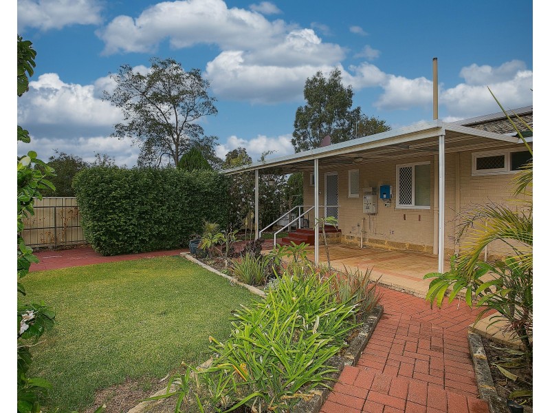 21C Hatfield Way, Girrawheen WA 6064