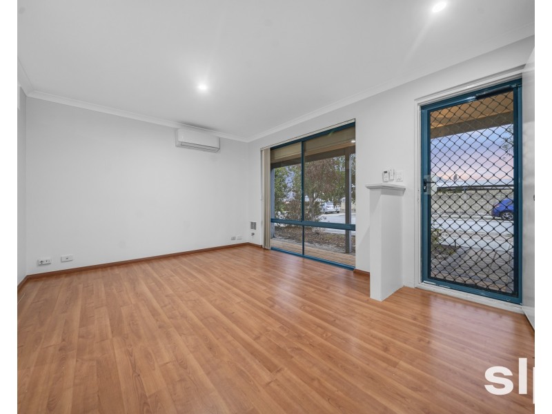 72 Pinegrove Drive, Ellenbrook WA 6069