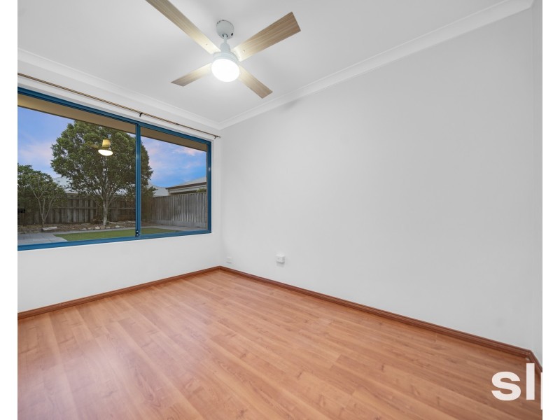 72 Pinegrove Drive, Ellenbrook WA 6069