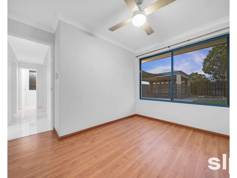 72 Pinegrove Drive, Ellenbrook WA 6069