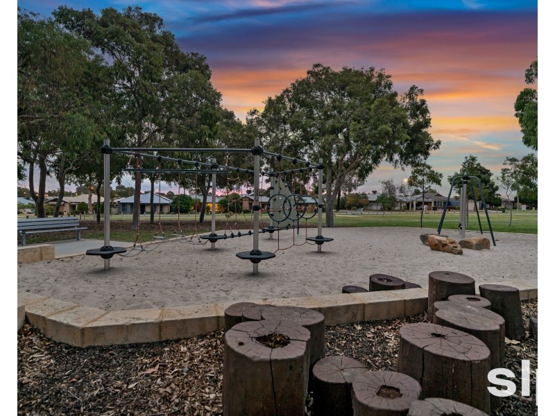 72 Pinegrove Drive, Ellenbrook WA 6069