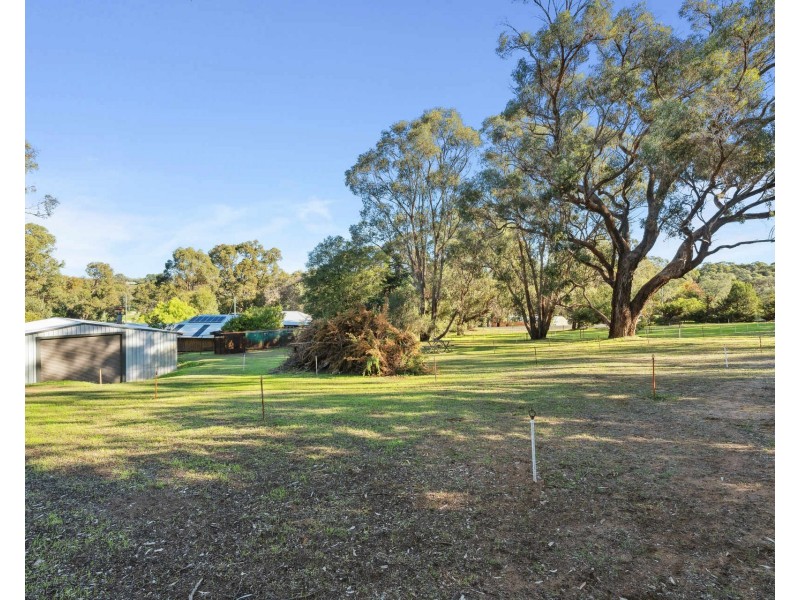 128 Gibbs Road, Nowergup WA 6032