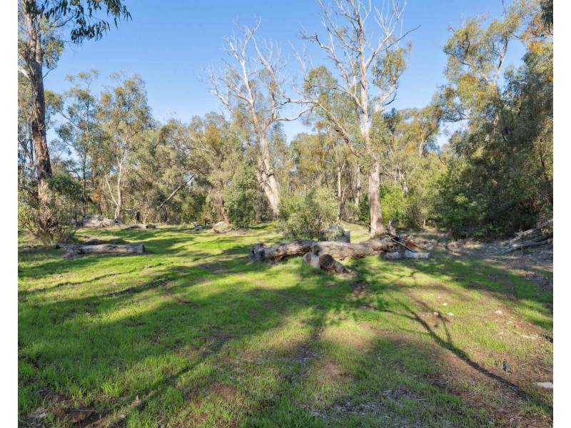 128 Gibbs Road, Nowergup WA 6032