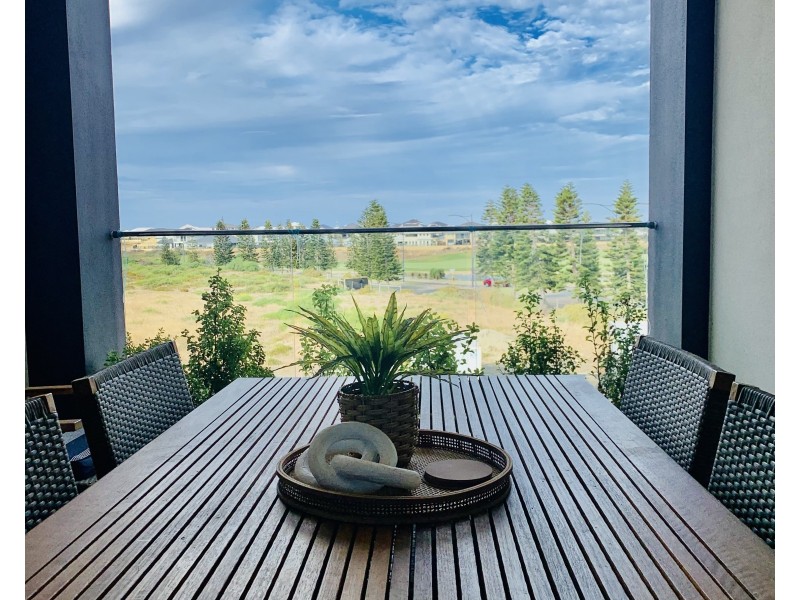 8/49 Palisades Boulevard, Secret Harbour WA 6173