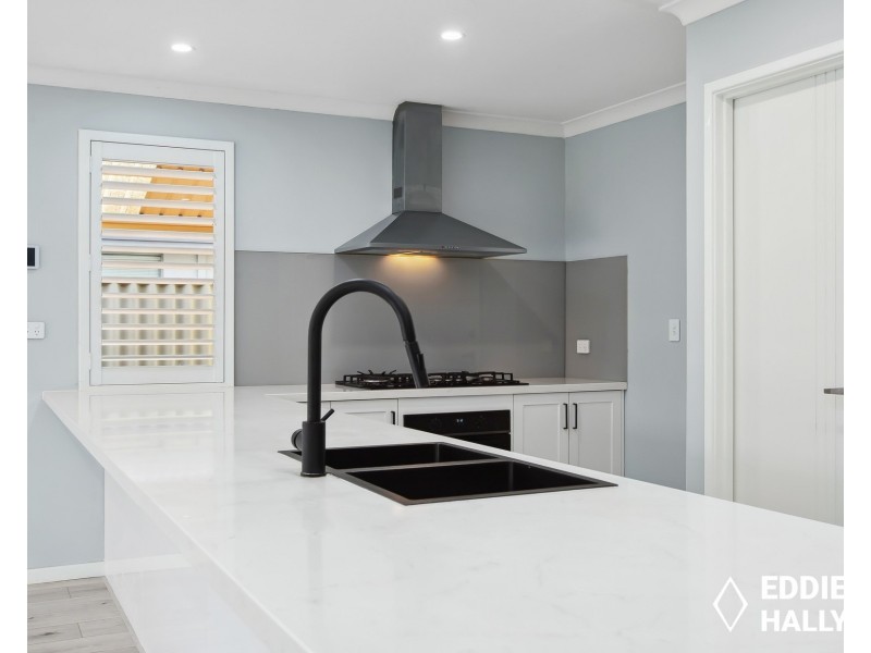 4 Grampian Crescent, Aubin Grove WA 6164