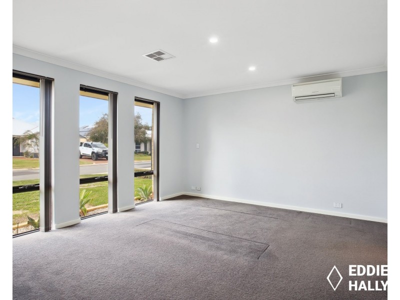 4 Grampian Crescent, Aubin Grove WA 6164