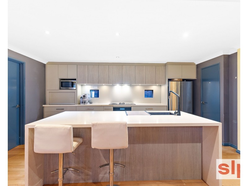 82B Weaponess Road, Scarborough WA 6019