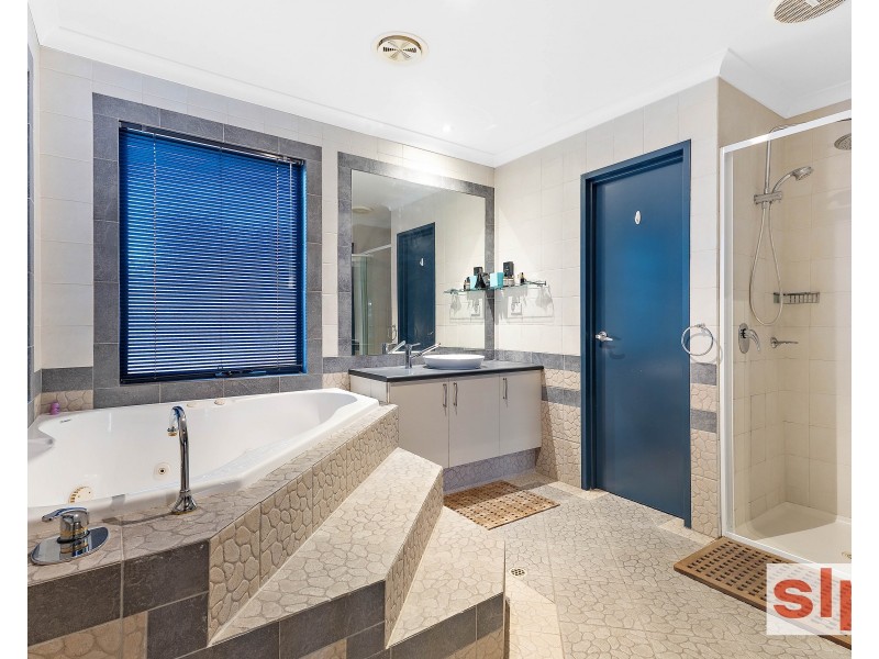 82B Weaponess Road, Scarborough WA 6019