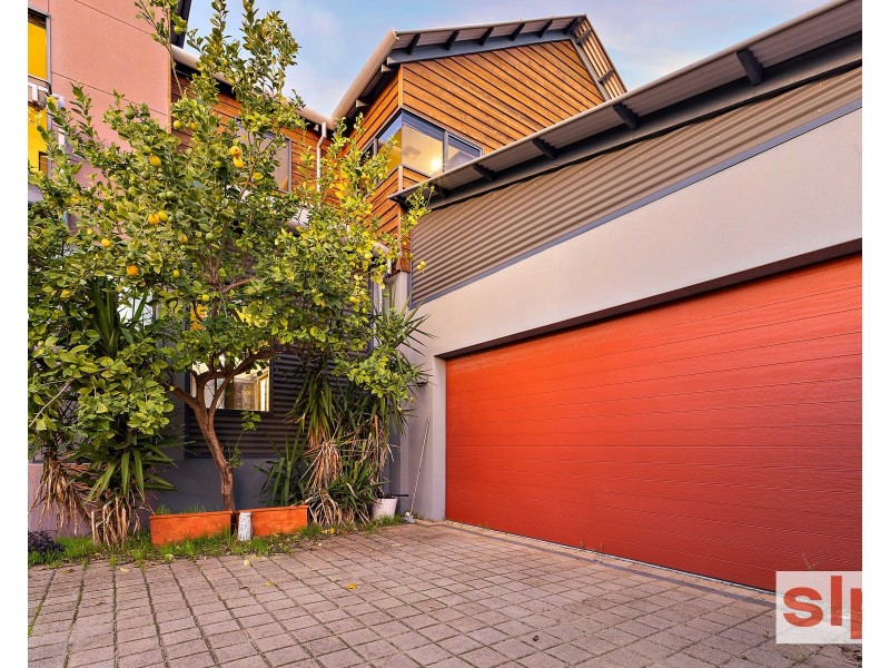 82B Weaponess Road, Scarborough WA 6019