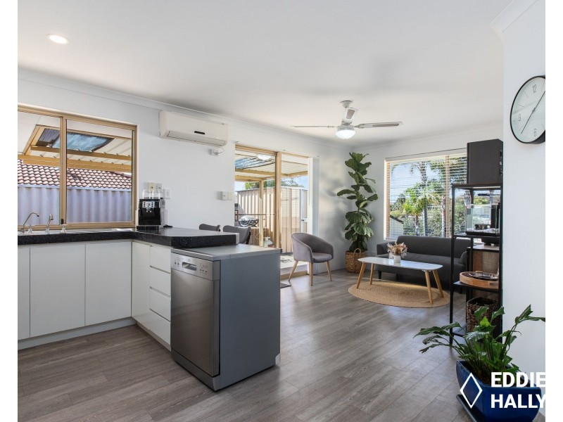 12 Ronsard Place, Yangebup WA 6164