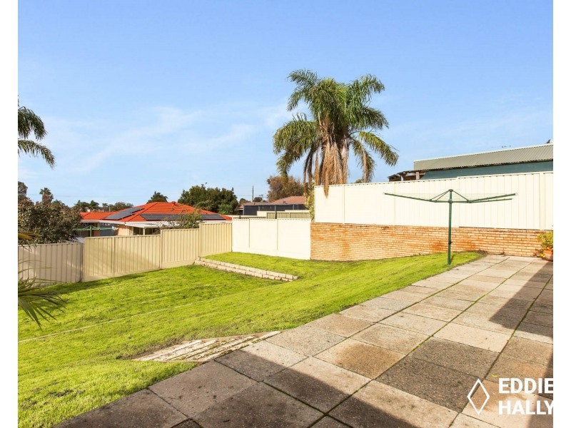 12 Ronsard Place, Yangebup WA 6164