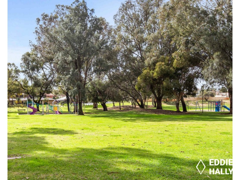 12 Ronsard Place, Yangebup WA 6164