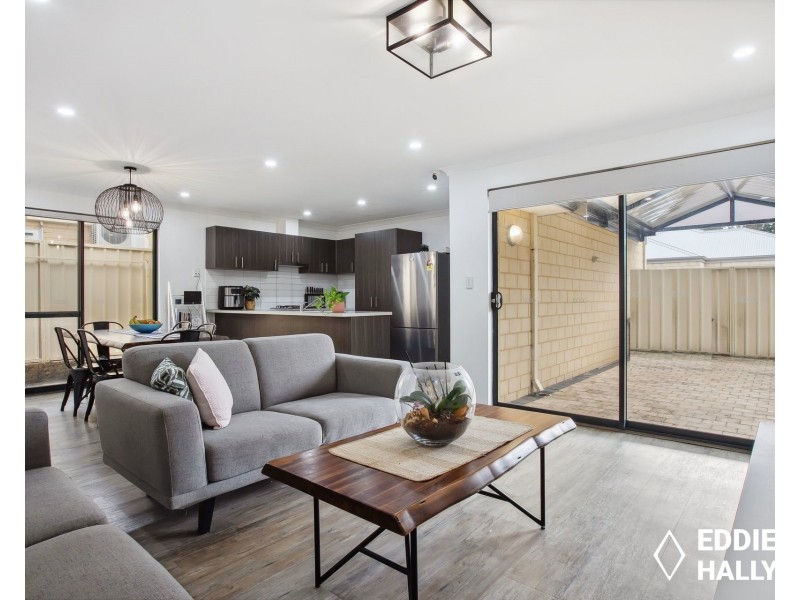 16 Fertito Entrance, Success WA 6164