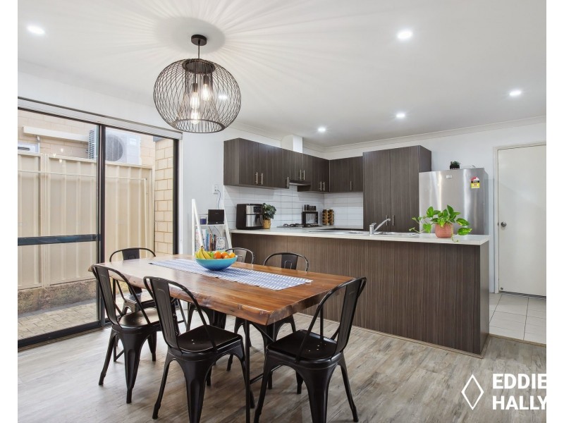 16 Fertito Entrance, Success WA 6164