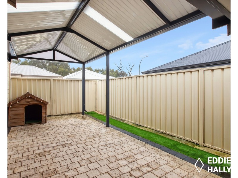 16 Fertito Entrance, Success WA 6164