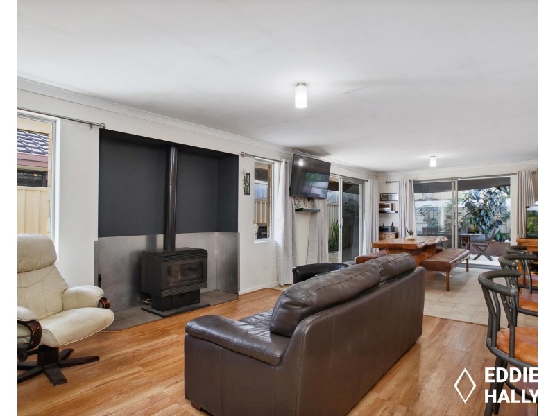 24 Minori Gardens, Yangebup WA 6164