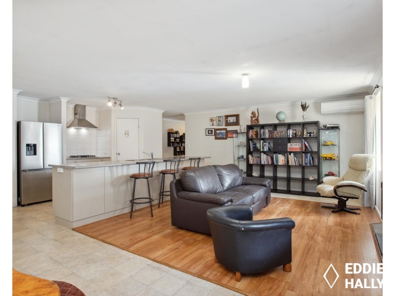 24 Minori Gardens, Yangebup WA 6164