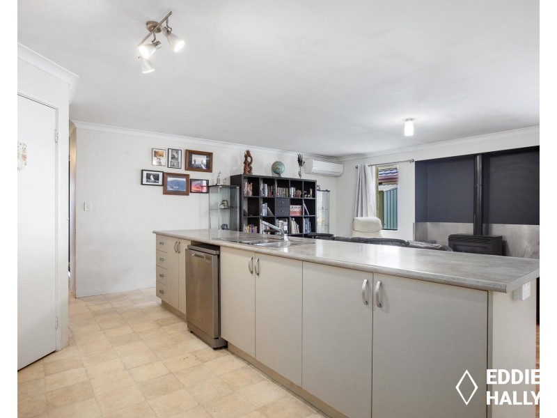24 Minori Gardens, Yangebup WA 6164