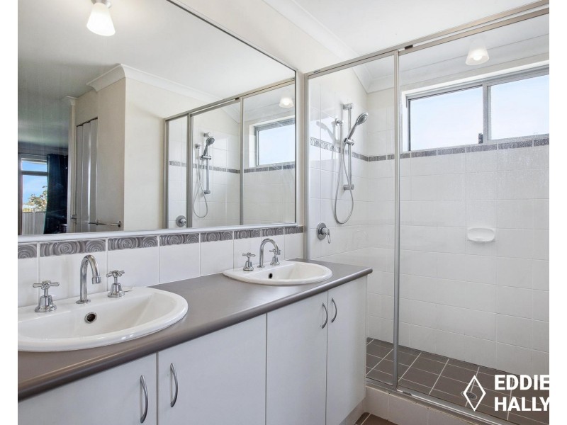 24 Minori Gardens, Yangebup WA 6164