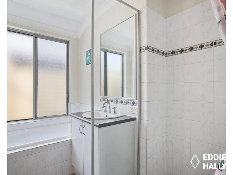 24 Minori Gardens, Yangebup WA 6164