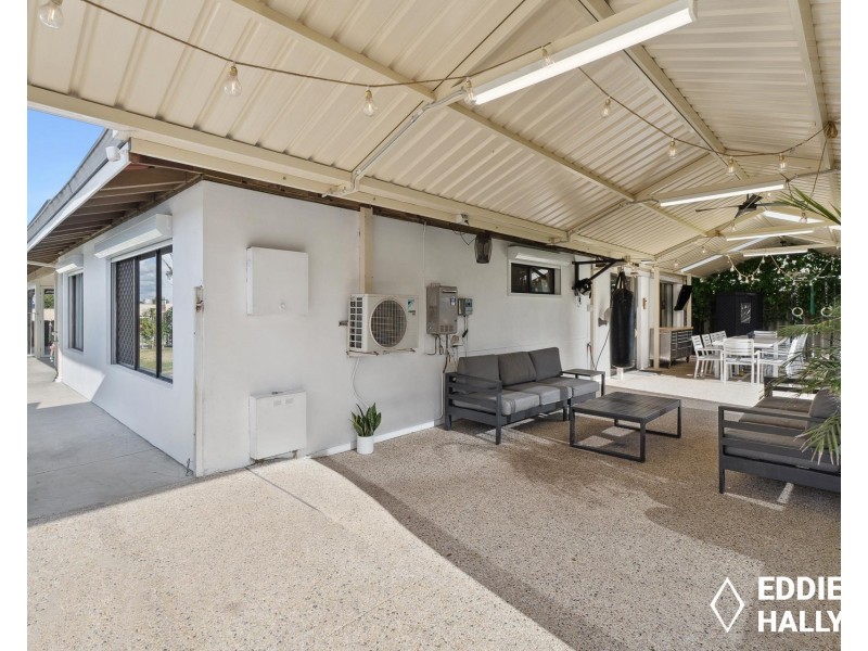 1 Plover Drive, Yangebup WA 6164