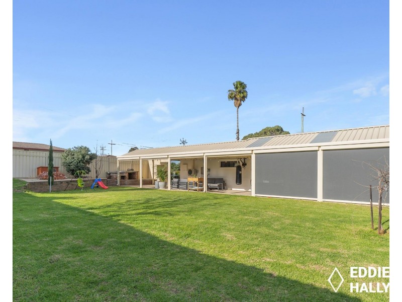 1 Plover Drive, Yangebup WA 6164