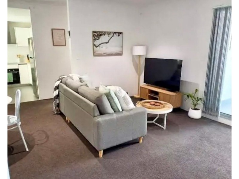 4/49 Palisades Boulevard, Secret Harbour WA 6173