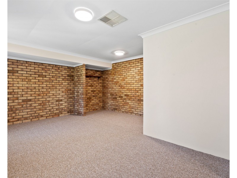 71 Maguire Avenue, Beechboro WA 6063