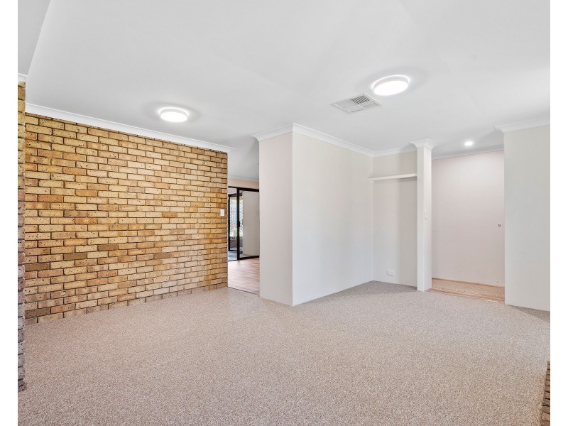 71 Maguire Avenue, Beechboro WA 6063