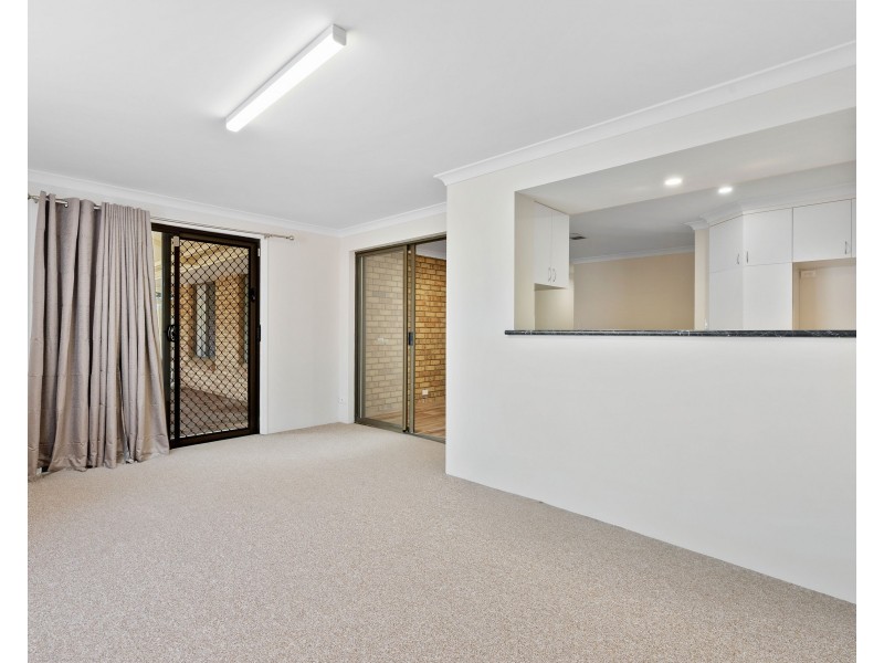 71 Maguire Avenue, Beechboro WA 6063