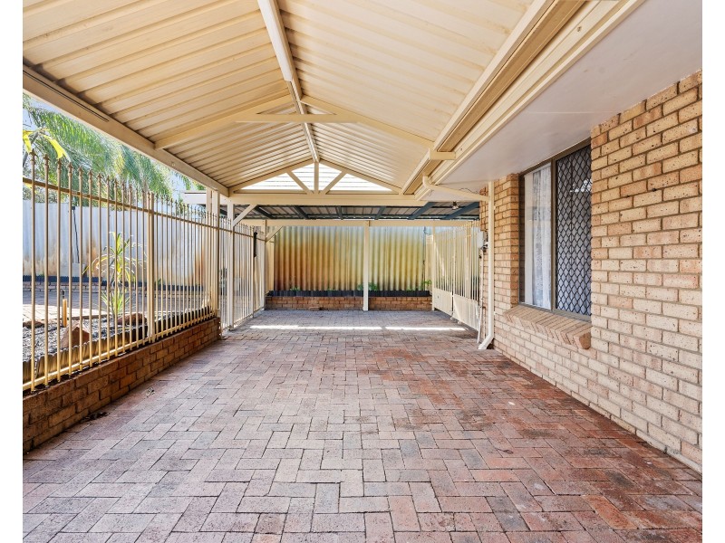 71 Maguire Avenue, Beechboro WA 6063