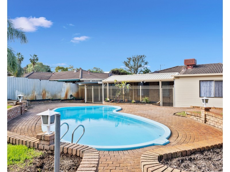 71 Maguire Avenue, Beechboro WA 6063