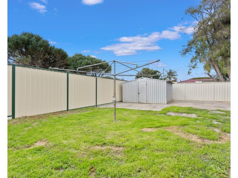 7 Rio Court, Beechboro WA 6063