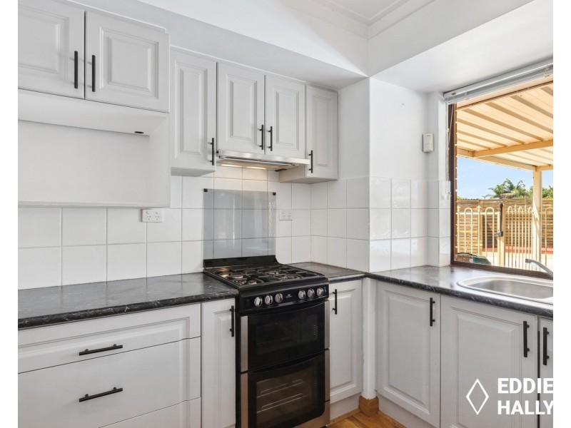 5 Swan Court, Yangebup WA 6164