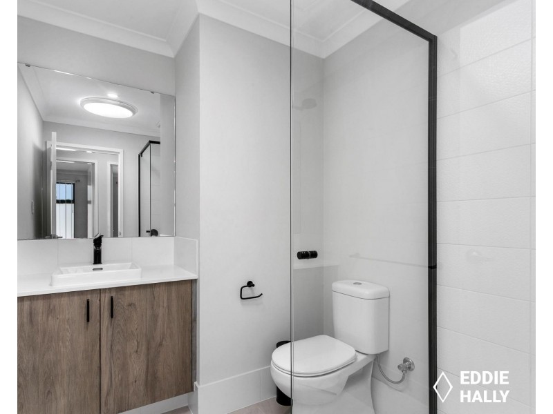 13 Tawny Lane, Wandi WA 6167