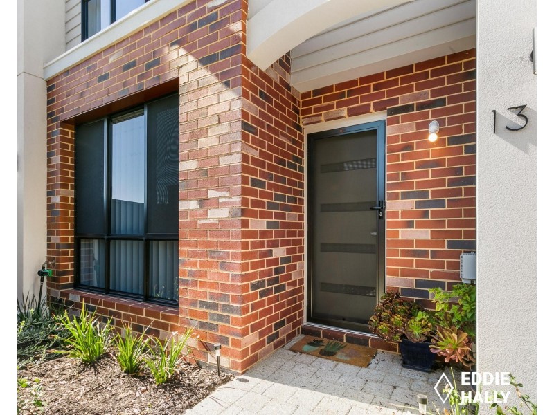 13 Tawny Lane, Wandi WA 6167