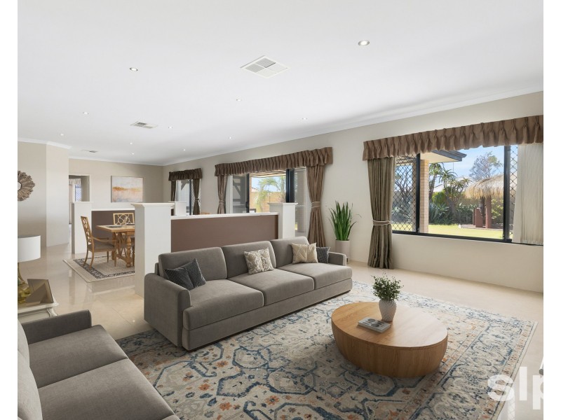 12 Grasshill Grange, Halls Head WA 6210