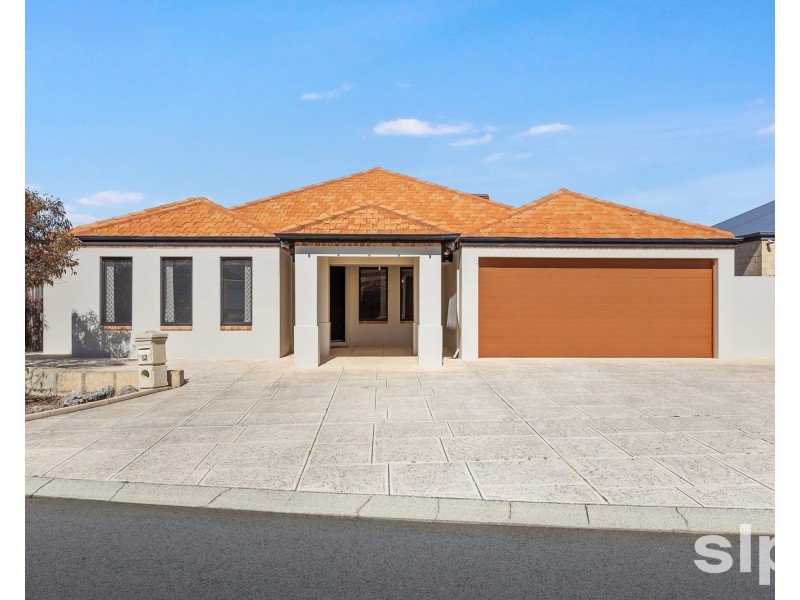 12 Grasshill Grange, Halls Head WA 6210