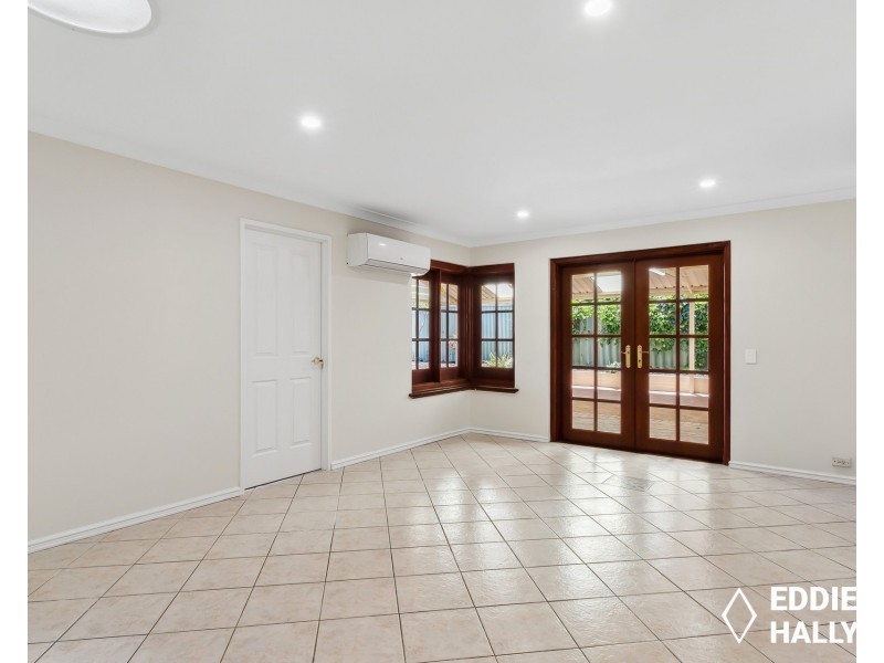 3 Moorhen Drive, Yangebup WA 6164