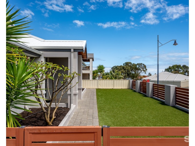 67 Greeson Parkway, Secret Harbour WA 6173