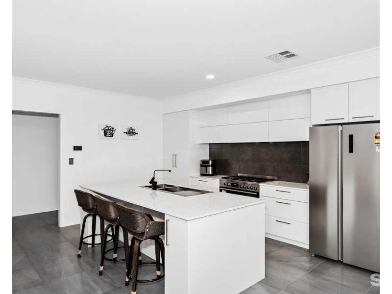 59 Persimmon Crescent, Karnup WA 6176