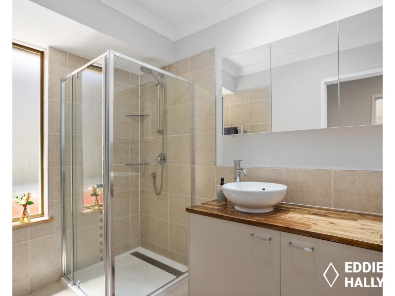 39 Dotterel Way, Yangebup WA 6164