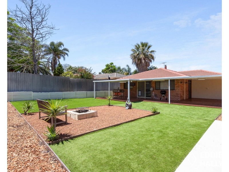 39 Dotterel Way, Yangebup WA 6164