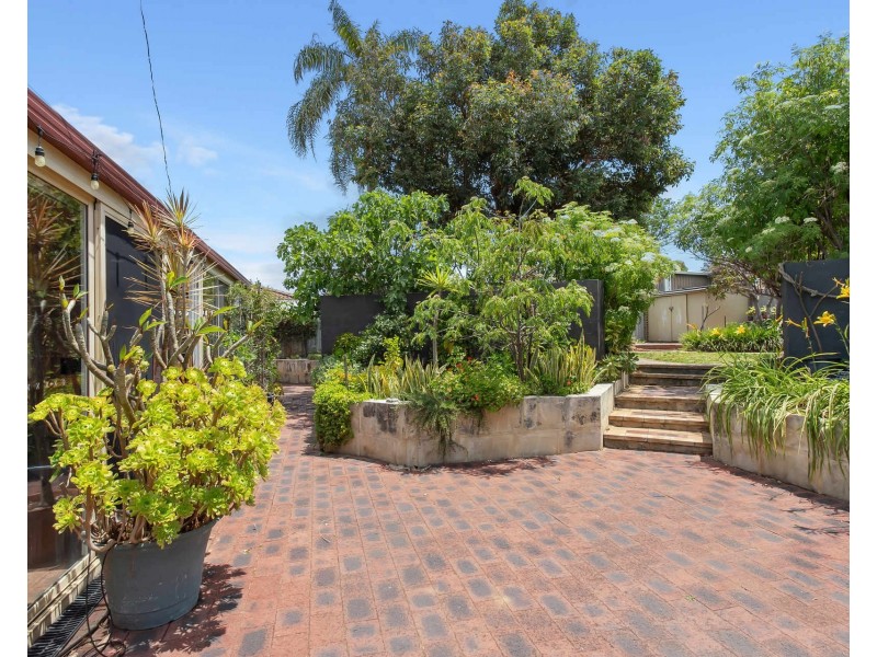 3 Crake Place, Yangebup WA 6164