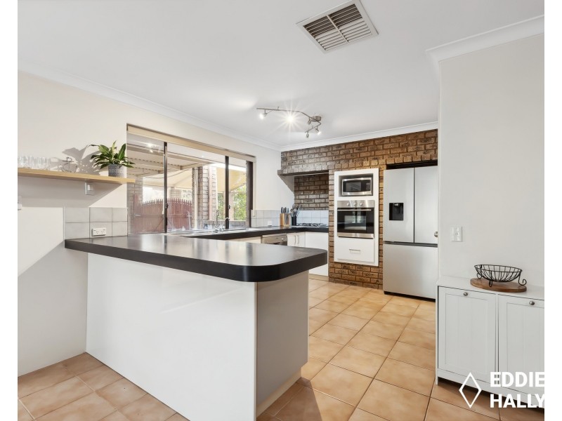 96 Plover Drive, Yangebup WA 6164