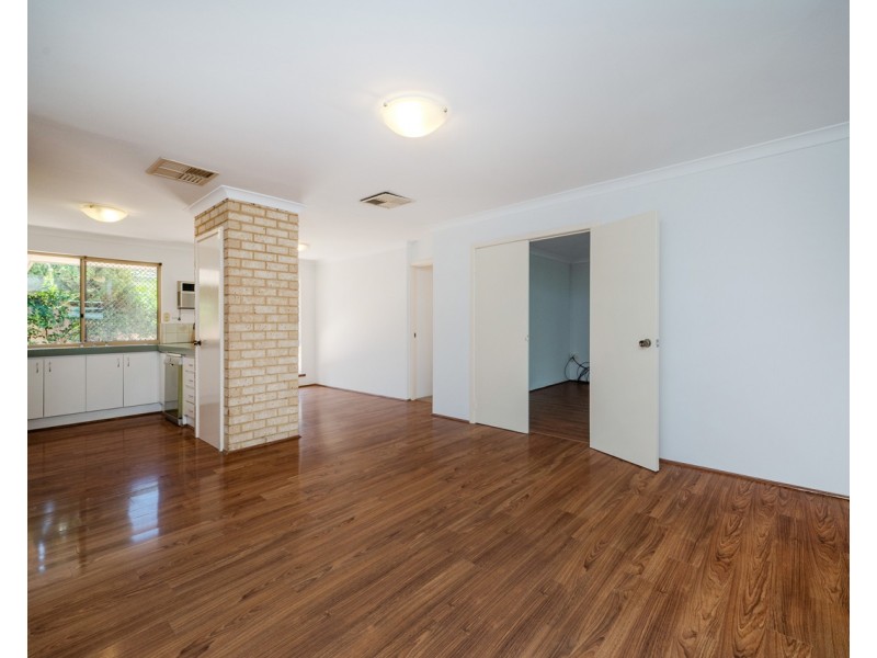 41 Knightsbridge Way, Thornlie WA 6108