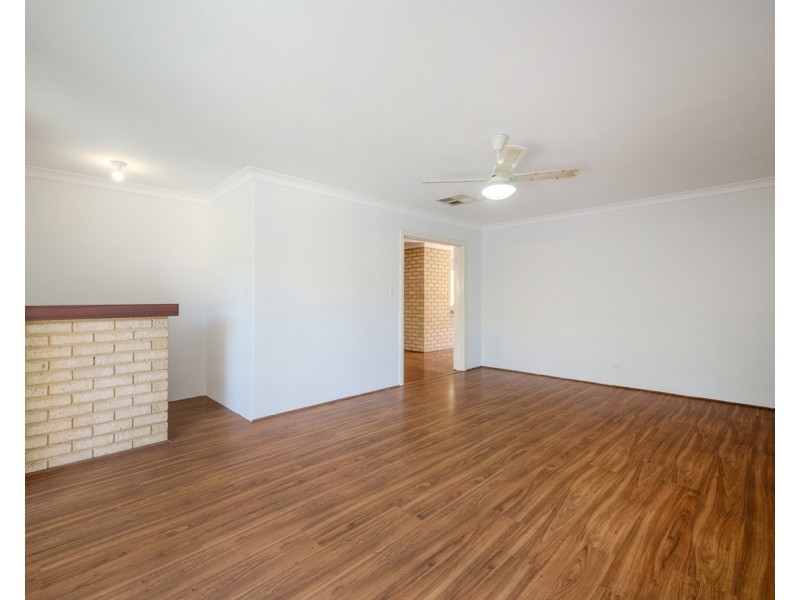 41 Knightsbridge Way, Thornlie WA 6108